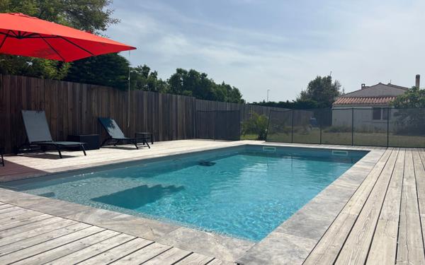 Maison à vendre    6 pièces •  Saint-Pierre-d'Oléron