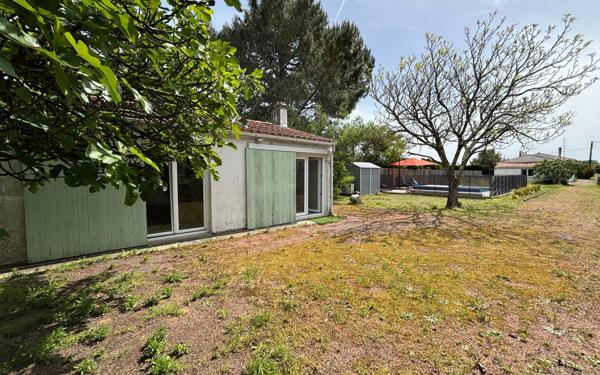 Maison à vendre    6 pièces •  Saint-Pierre-d'Oléron