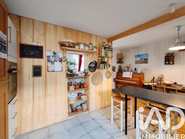 Maison à vendre 5 pièces 121 m² Surgères
