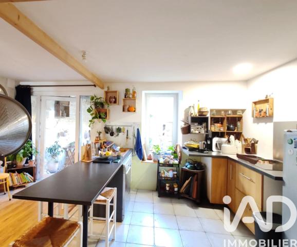 Maison à vendre 5 pièces 121 m² Surgères