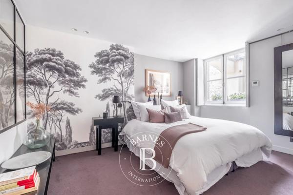 Paris 7ème, Appartement 2 Chambres -  111 m² à vendre