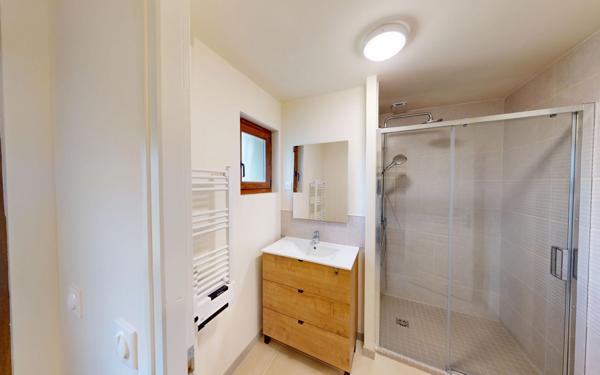 Maison à louer    4 pièces • 86,50 m2 Givry