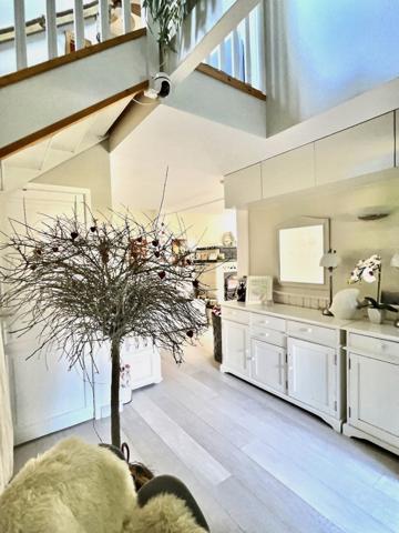 Divonne-les-Bains (01220) Maison familiale 4 chambres - Calme, nature et confort moderne