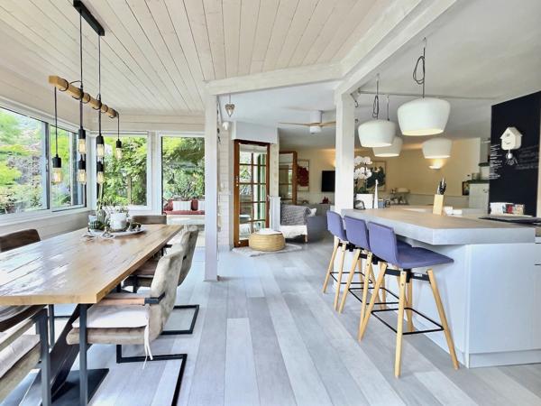 Divonne-les-Bains (01220) Maison familiale 4 chambres - Calme, nature et confort moderne