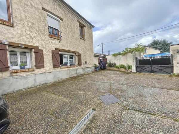 Appartement F2 61 m² à 5 minutes e la gare de Cormeilles en Parisis