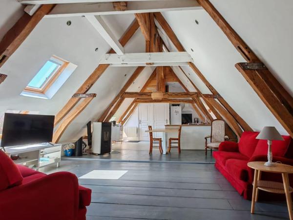 L'élégance d'un hôtel particulier chargé de trois siècles d'histoire