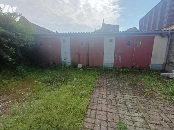 SAINT HONORE : MAISON de PLAIN-PIED de 65 m² avec JARDIN et 3 GARAGES
