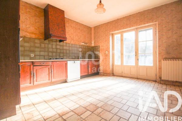 Maison à vendre 6 pièces 195 m² Saint-Affrique