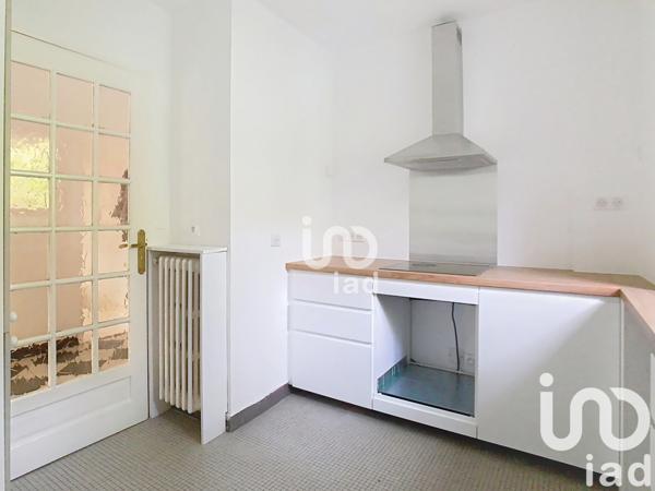Apartment for sale 5 rooms 91 m² Garches