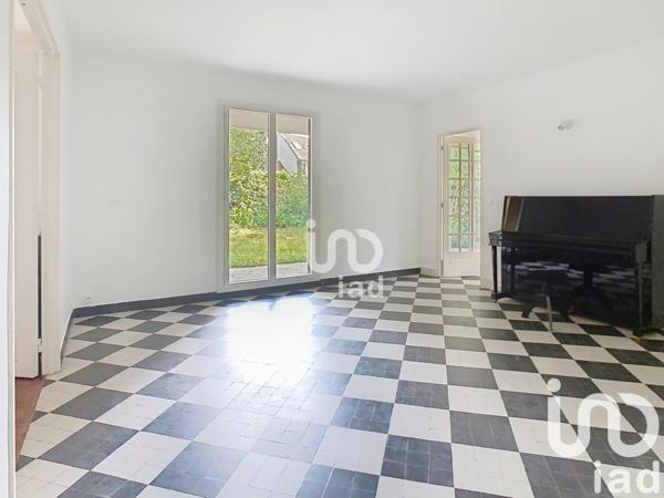 Apartment for sale 5 rooms 91 m² Garches