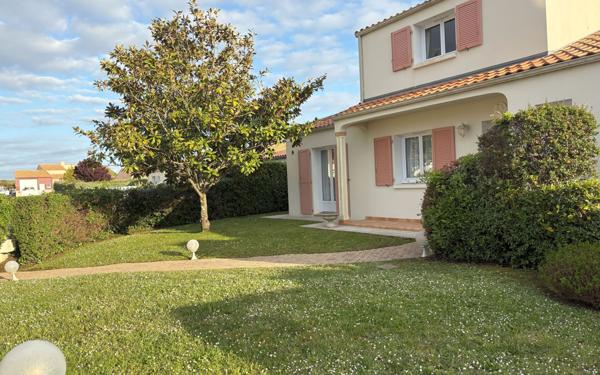 Maison à vendre    5 pièces •  Château-d'Olonne