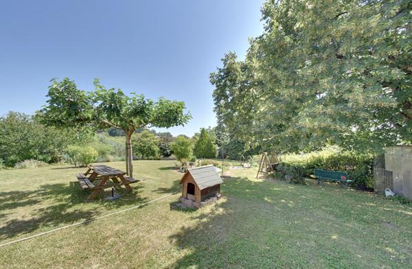 Ferme Lamothe Capdeville 6 pièce(s) 260 m2 + t3 indépendant