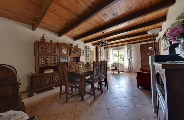 Ferme Lamothe Capdeville 6 pièce(s) 260 m2 + t3 indépendant