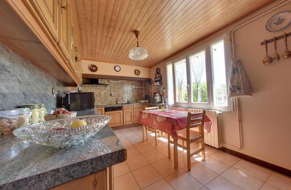 Ferme Lamothe Capdeville 6 pièce(s) 260 m2 + t3 indépendant