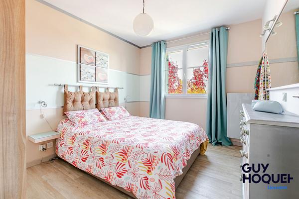 magnifique Appartement 3 pièce(s) 69.76 m2 avec balcon et deux places en sous-sol