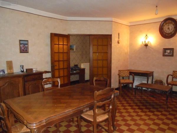 Maison de ville à vendre à Beaugency dans le Loiret (45190), ref : 091/1495   
Centre ville