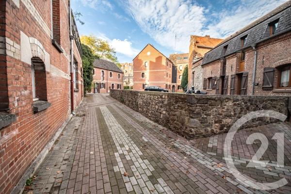 Appartement F4 à vendre  4 pièces - 73,72 m 2   MAUBEUGE  - 59