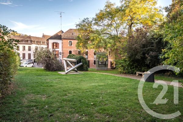 Appartement F4 à vendre  4 pièces - 73,72 m 2   MAUBEUGE  - 59
