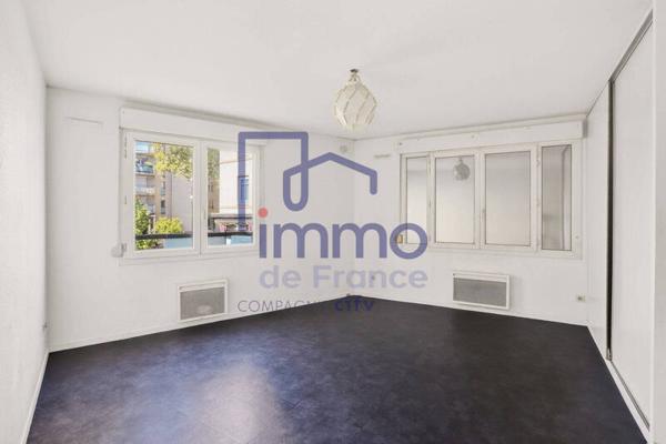 Appartement 1 pièce                                        - 69007 LYON Réf : 21732