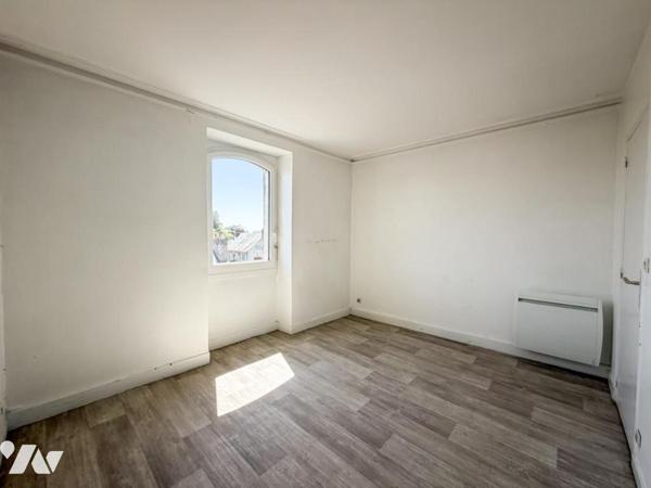 NANTES ST DONATIEN - APPARTEMENT T2BIS en duplex avec cagibis
