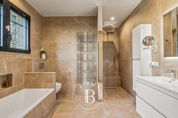 Mougins, Maison 3 Chambres -  190 m² à vendre