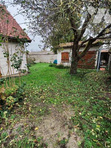 Maison de Village entre ABBEVILLE ET AMIENS