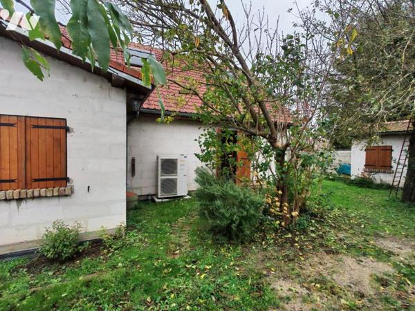 Maison de Village entre ABBEVILLE ET AMIENS