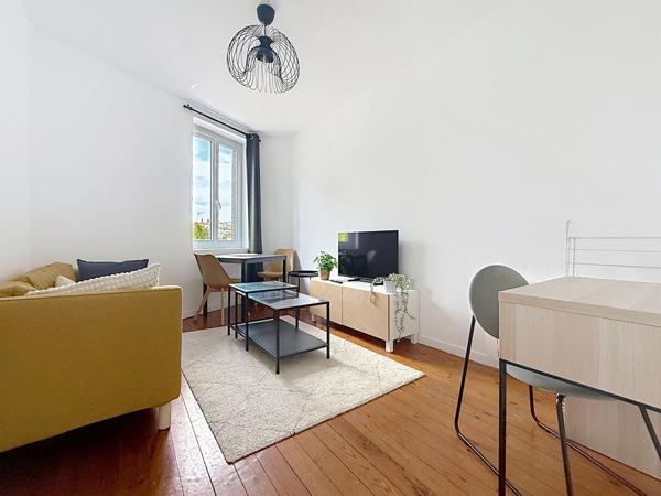 À vendre F2 meublé de 29.80m2 à 1min de la Gare de Rouen - ROUEN