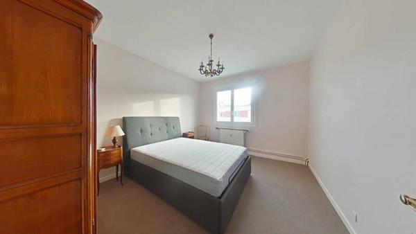 Appartement 5 pièces                                        - 42100 Saint-Étienne Réf : 11468