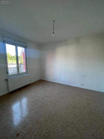 Location - Maison Roisel 80240 3 pièces 80 m 2 373 m 2