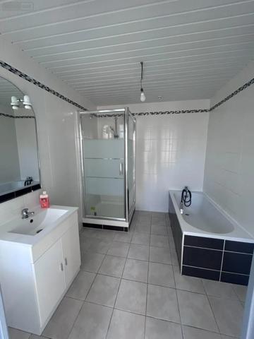 Location - Maison Roisel 80240 3 pièces 80 m 2 373 m 2
