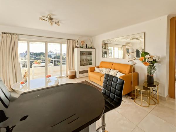 Superbe 2/3 pièces bel aperçu mer