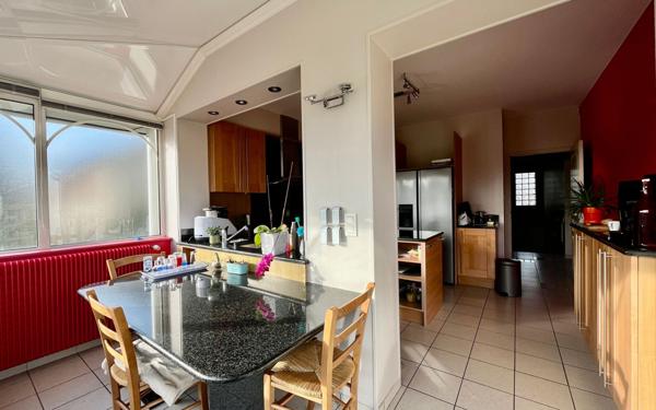 Maison à vendre    6 pièces • 170 m2 Limoges