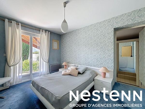 A vendre : Belle maison d architecte au calme - secteur CRECHES SUR SAONE -