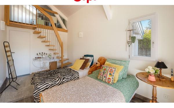 Maison à vendre    6 pièces • 220 m2 Vétraz-Monthoux