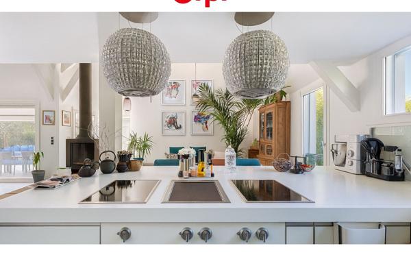 Maison à vendre    6 pièces • 220 m2 Vétraz-Monthoux