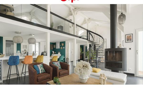 Maison à vendre    6 pièces • 220 m2 Vétraz-Monthoux