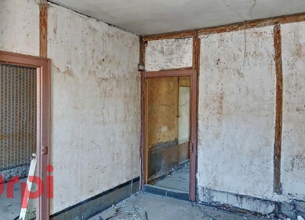 Maison à vendre    4 pièces •  Bézenet