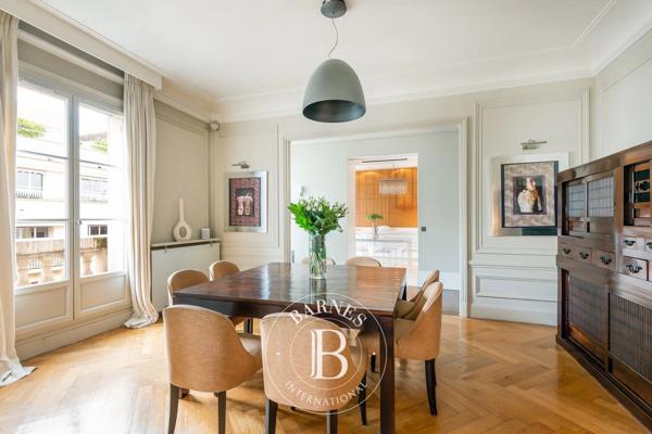 Paris 16ème, Appartement 4 Chambres -  227 m² à vendre