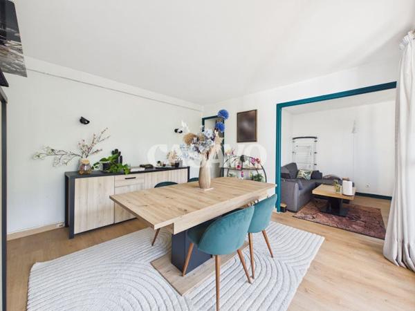 Vente Appartement 4 pièces de 66m² - 95600 Eaubonne