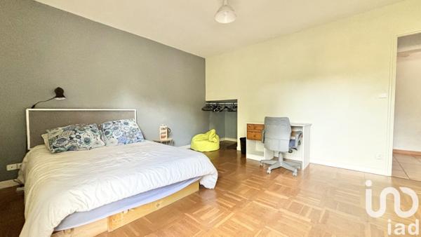 Maison 10 pièces de 295 m² à Gradignan (33170)