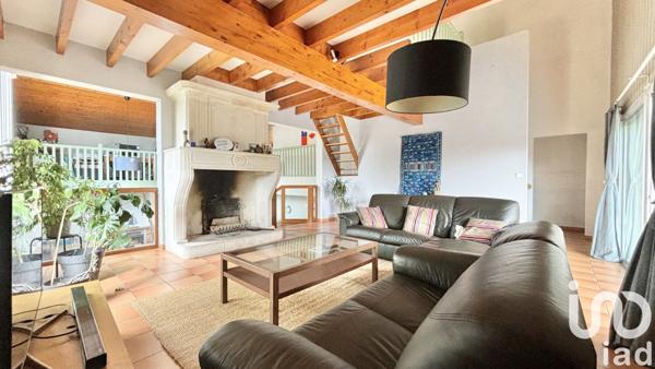 Maison 10 pièces de 295 m² à Gradignan (33170)