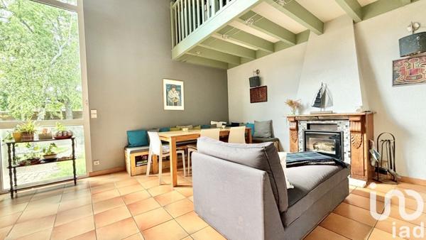 Maison 10 pièces de 295 m² à Gradignan (33170)