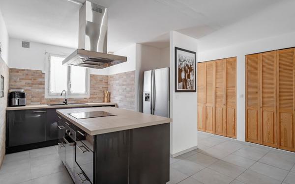 Maison à vendre    4 pièces •  La Garde