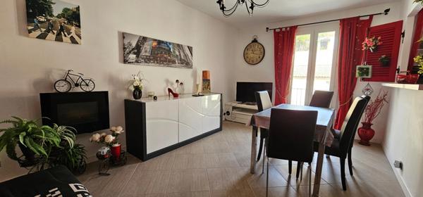 Dpt Corse (20), à vendre SAINT FLORENT appartement T3 55m²- centre ville
