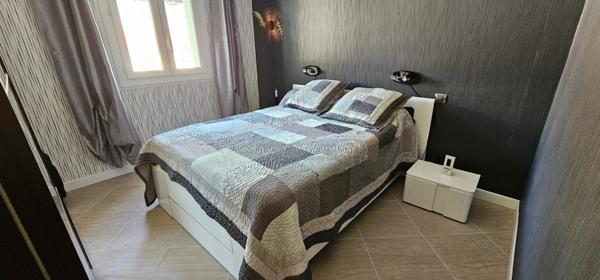 Dpt Corse (20), à vendre SAINT FLORENT appartement T3 55m²- centre ville