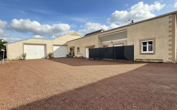 Maison à vendre    4 pièces •  Venarey-les-Laumes