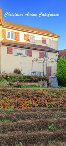 Charolles, pour investisseur, maison mitoyenne de ville, vendue avec loctaire en place