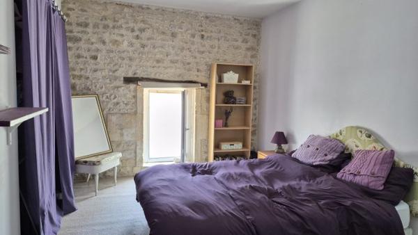 Maison ancienne - 4 chambres & calme absolu
