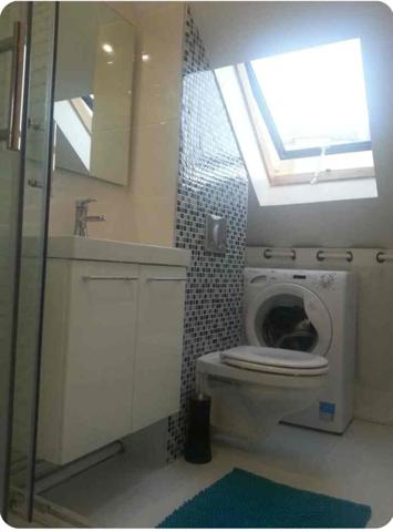 Paris (75008) STUDIO A 50 METRES DU PARC MONCEAU